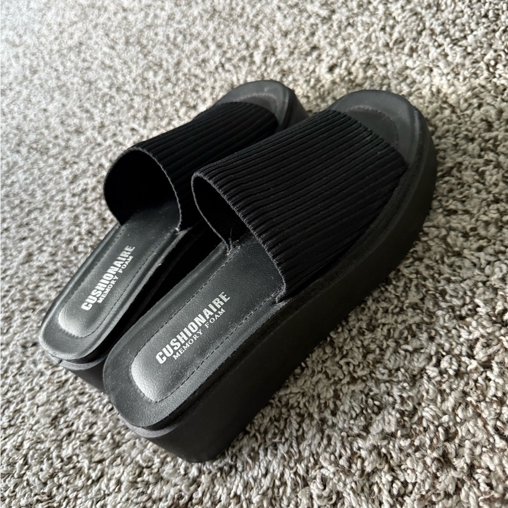 Cushionaire Women's Black Platform Sandals